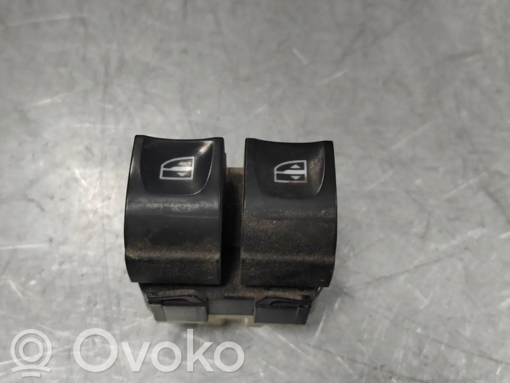 Mercedes-Benz Citan W415 Electric window control switch 
