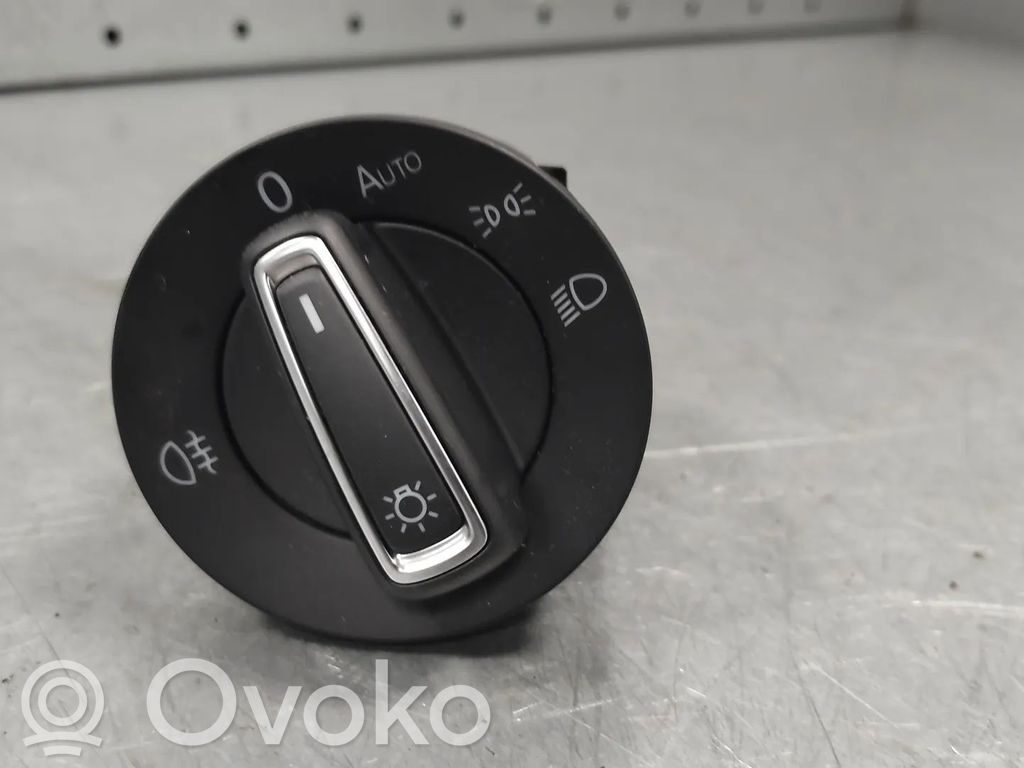 Volkswagen Golf VII Inne części wnętrza samochodu 