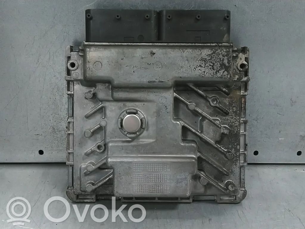 Volkswagen Golf VII Centralina/modulo del motore 