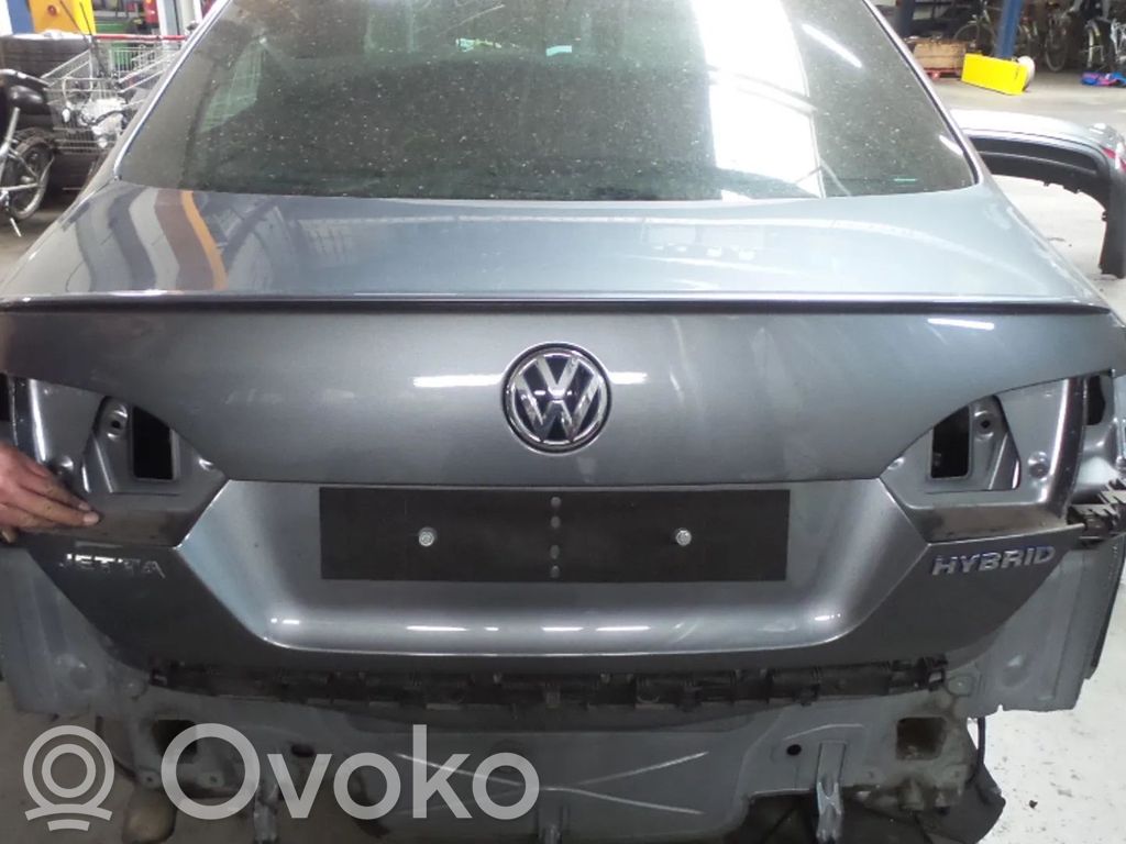 Volkswagen Jetta VI Puerta del maletero/compartimento de carga 