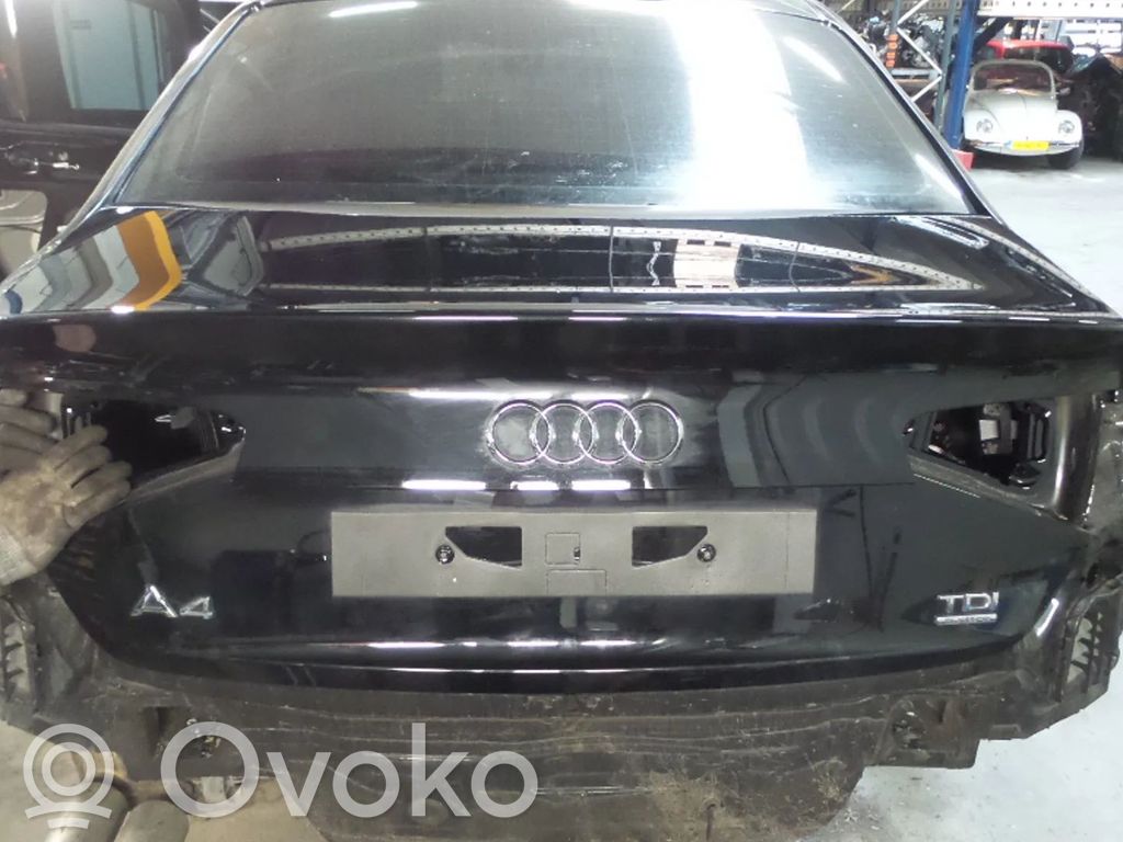 Audi A4 S4 B8 8K Couvercle de coffre 