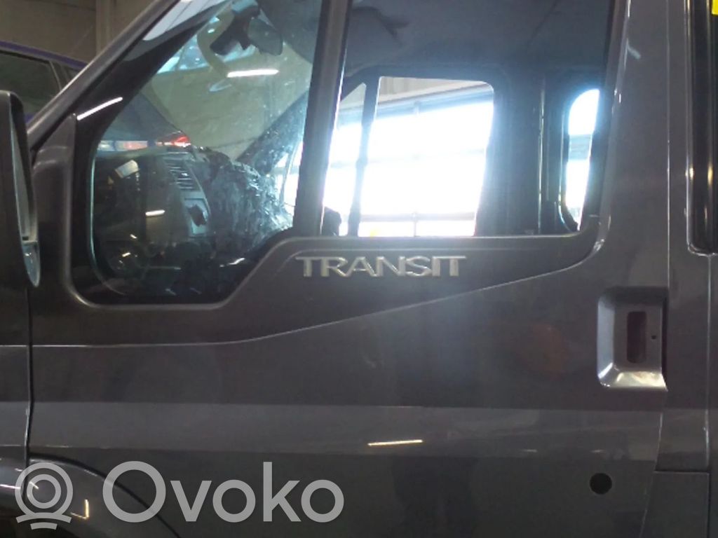 Ford Transit Дверь 