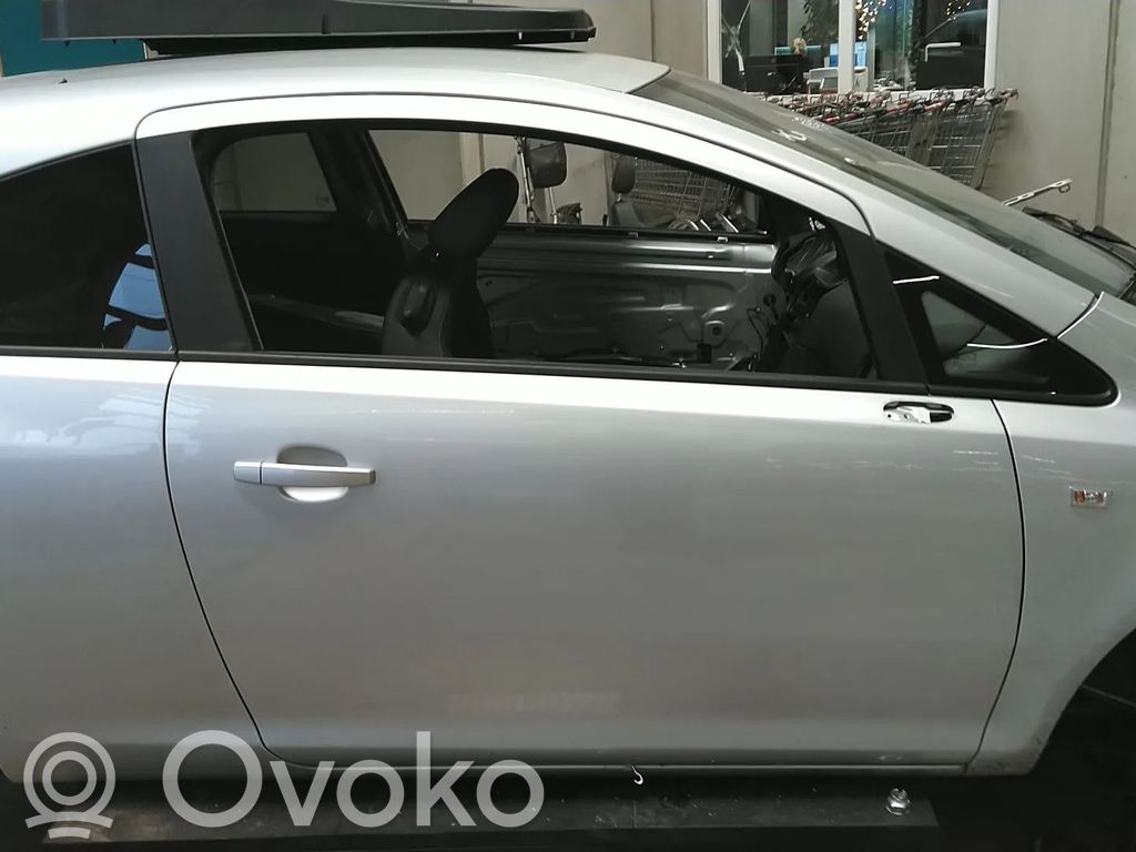 Puerta (Coupé 2 puertas)   124089,13258259,93191127