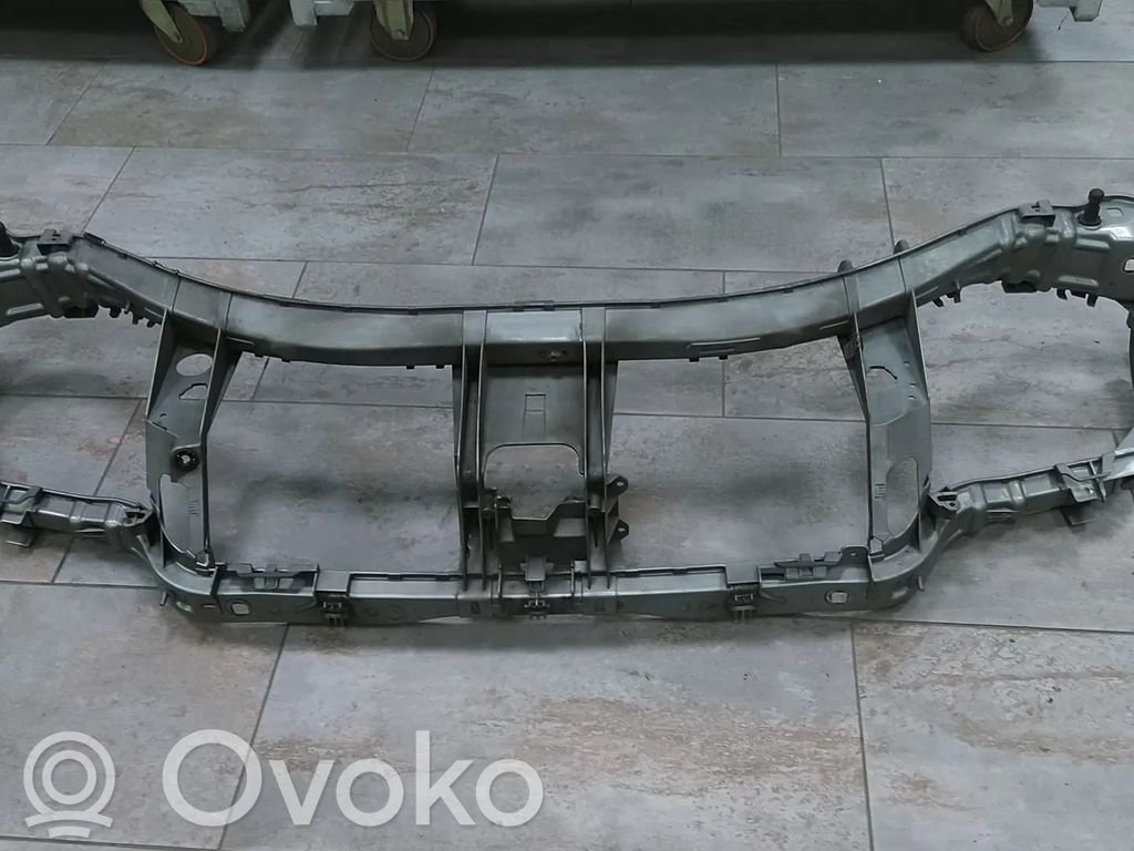 Ford Mondeo MK IV Radiatorių panelė 