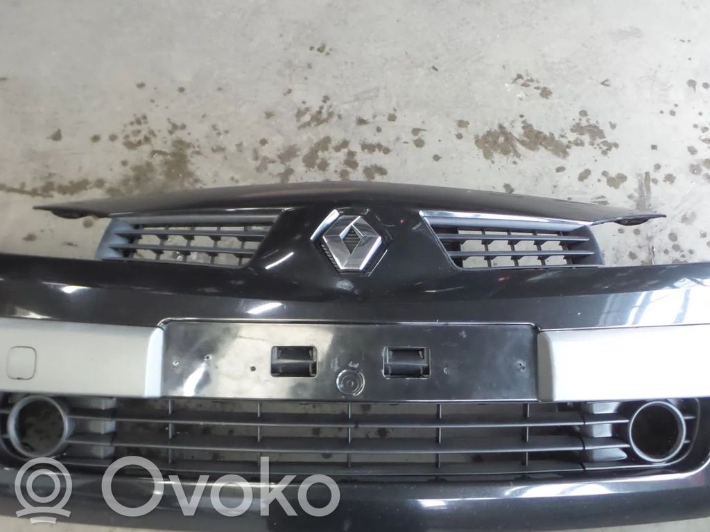 Renault Megane II Paraurti anteriore