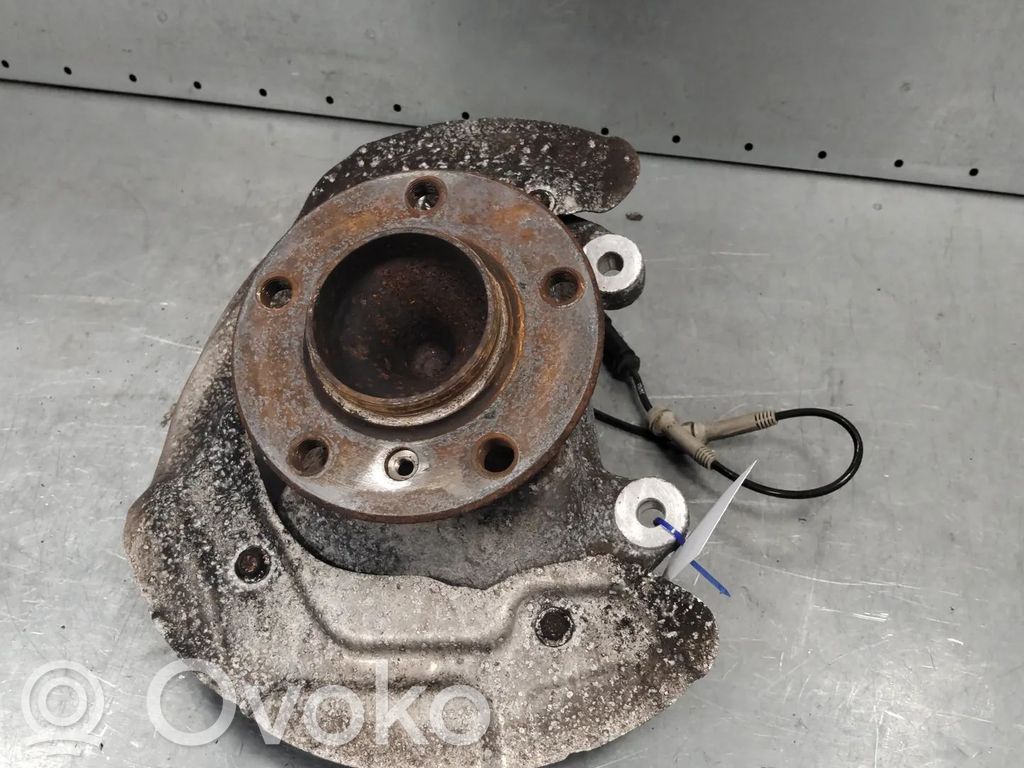 BMW 1 F20 F21 Achsschenkel vorne 
