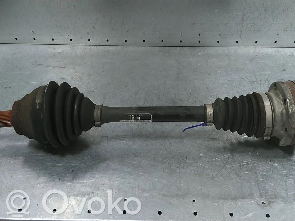 Volkswagen PASSAT B6 Półoś przednia 