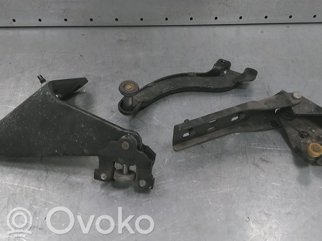Renault Trafic III (X82) Roller guide/hinge set 