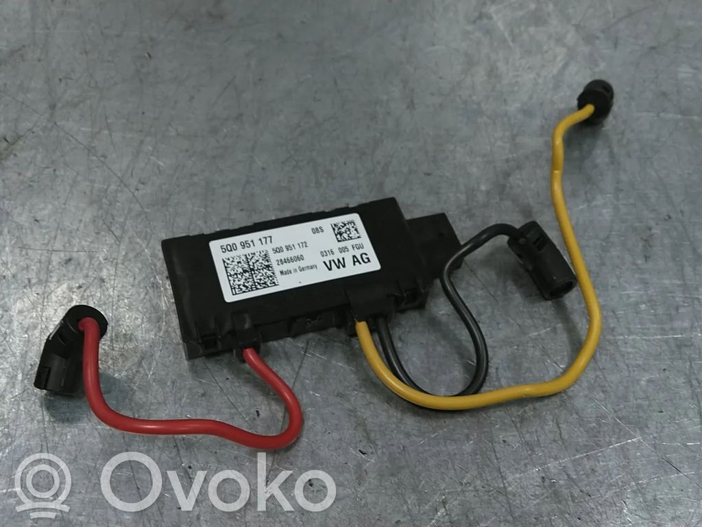Sensor   5Q0951177