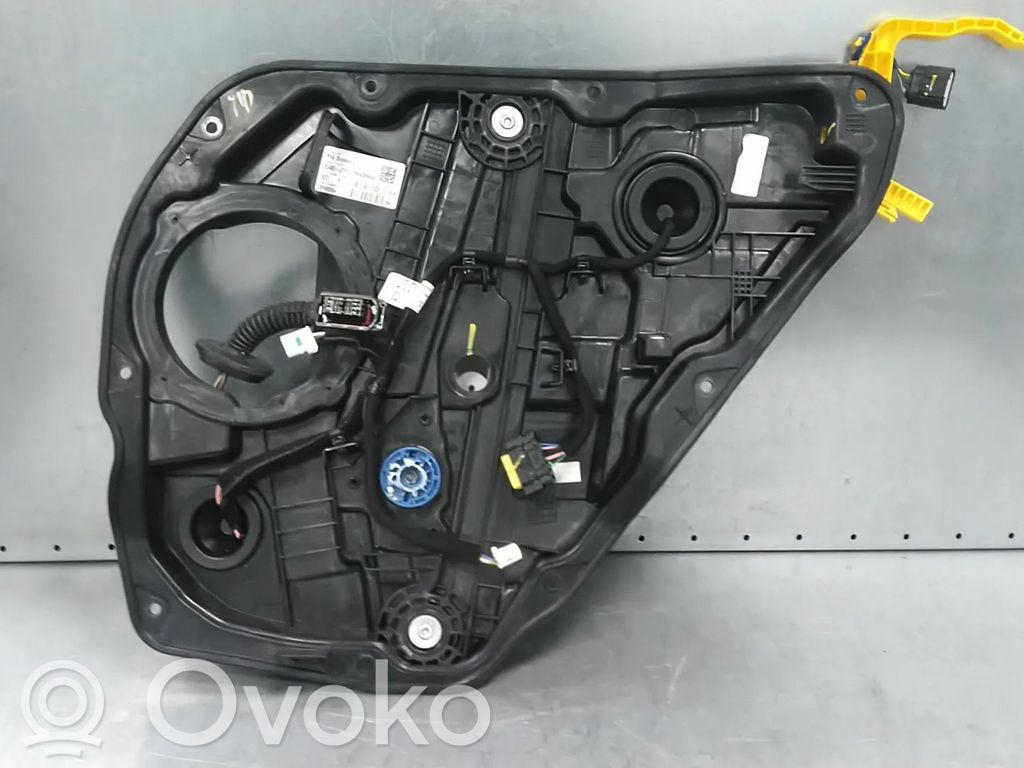 KIA Xceed Mecanismo para subir la puerta trasera sin motor 