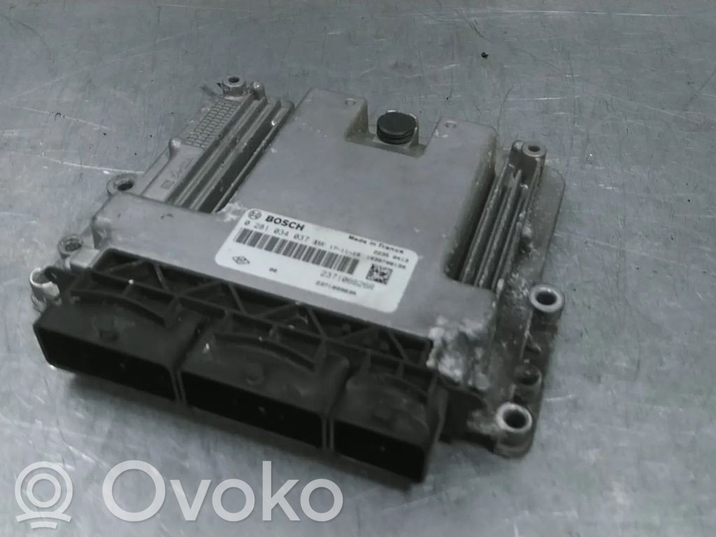 Renault Trafic III (X82) Engine control unit/module 