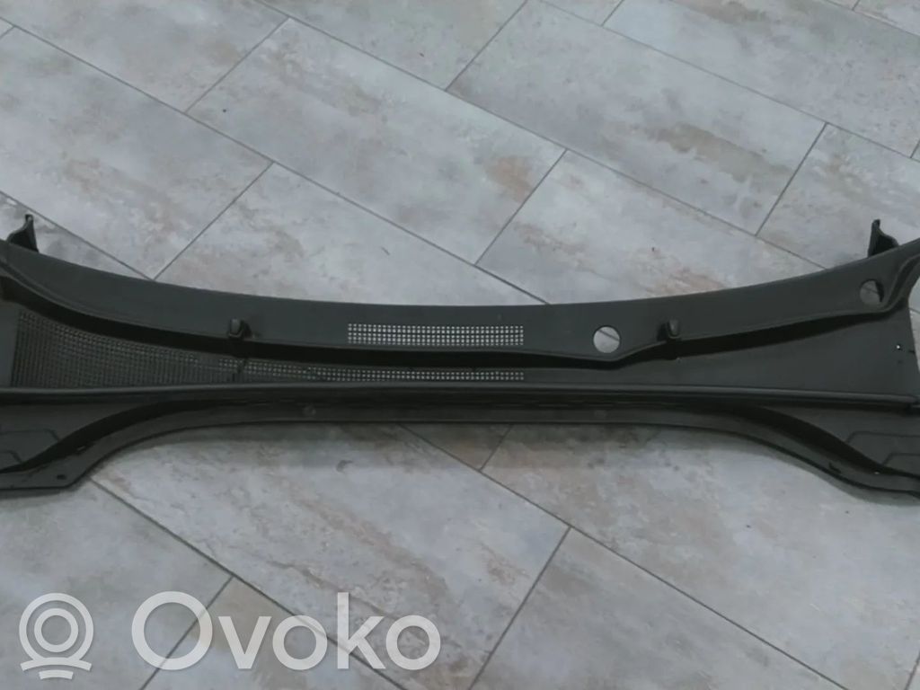 KIA Xceed Wiper trim 
