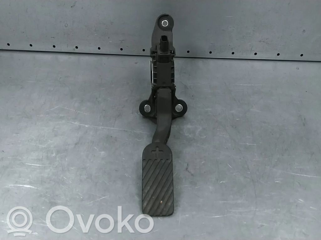 KIA EV6 Kaasupoljin 