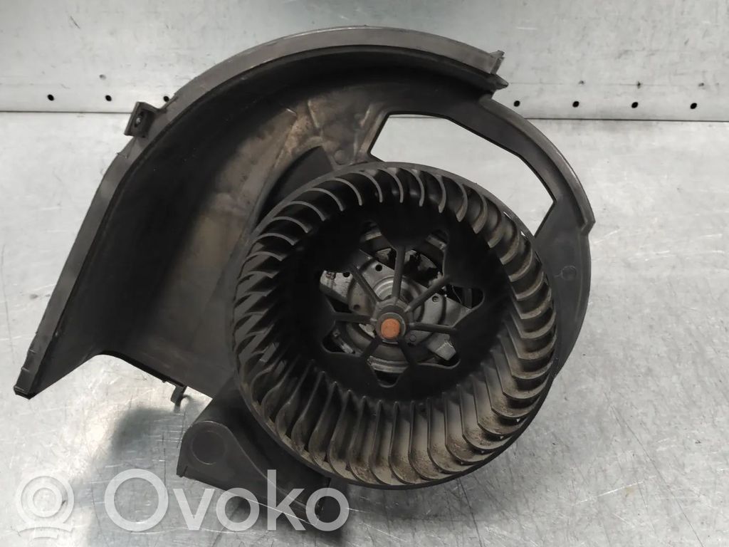 BMW X5 F15 Motor aerotermă/rezistor ventilator 