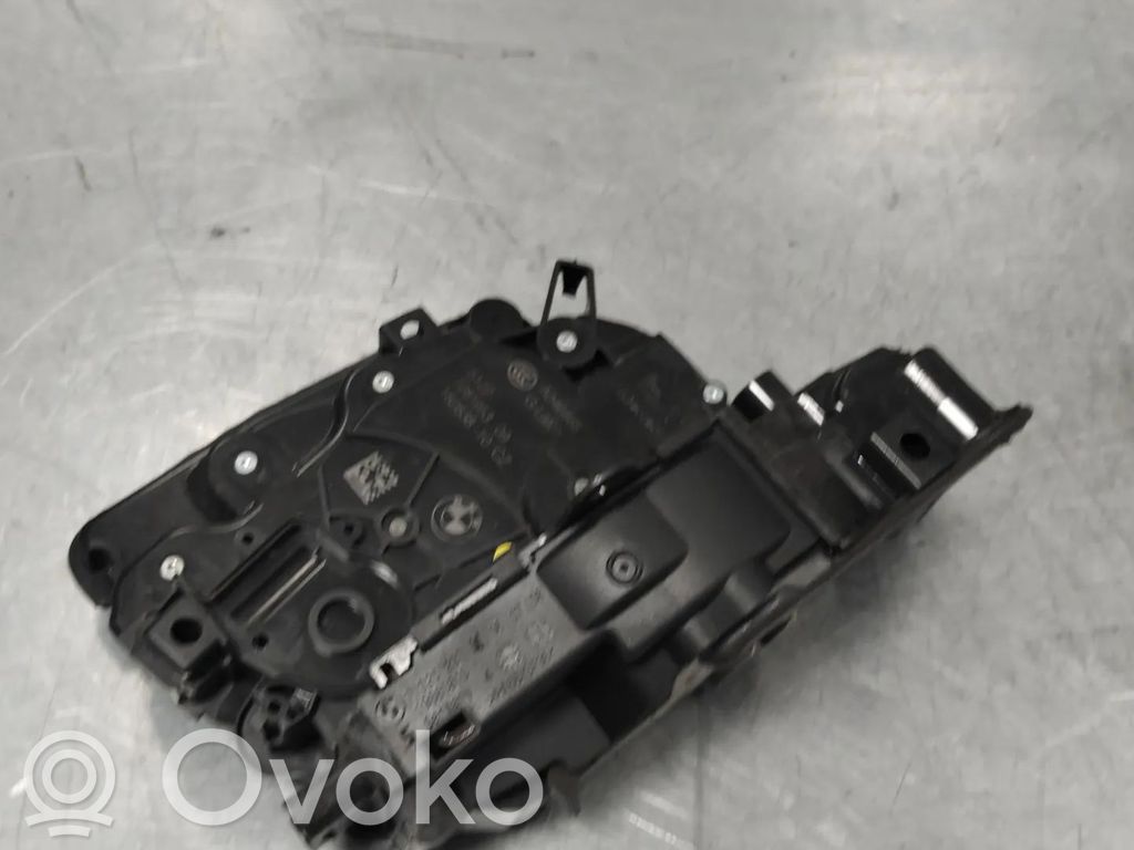 BMW X5 F15 Zamek drzwi tylnych 