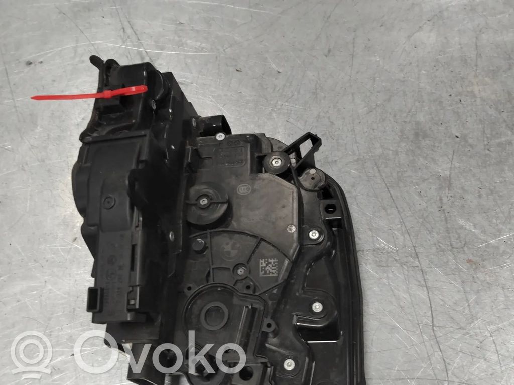 BMW X5 F15 Zamek drzwi przednich 