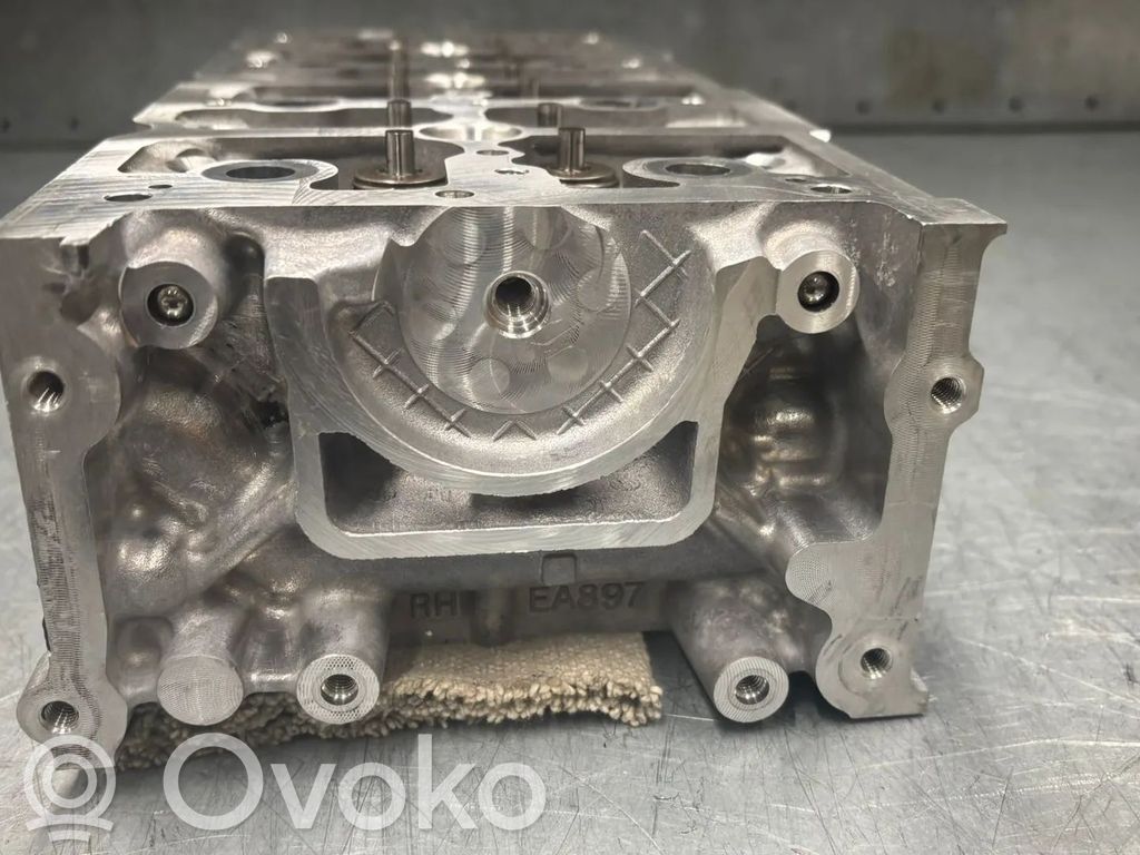 Audi Q7 4M Engine head 