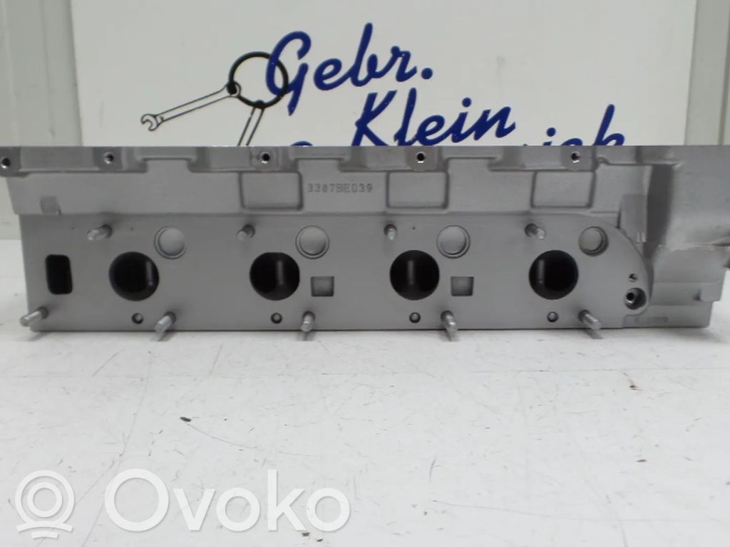 Mercedes-Benz Vito Viano W639 Engine head 