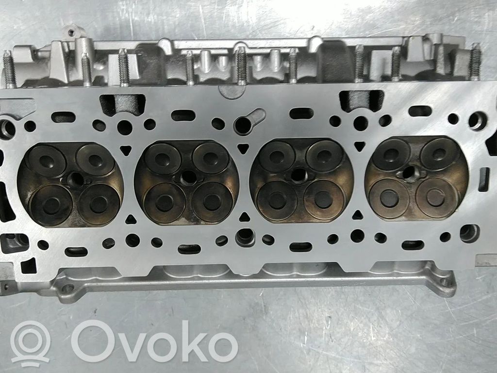 Opel Astra H Engine head 