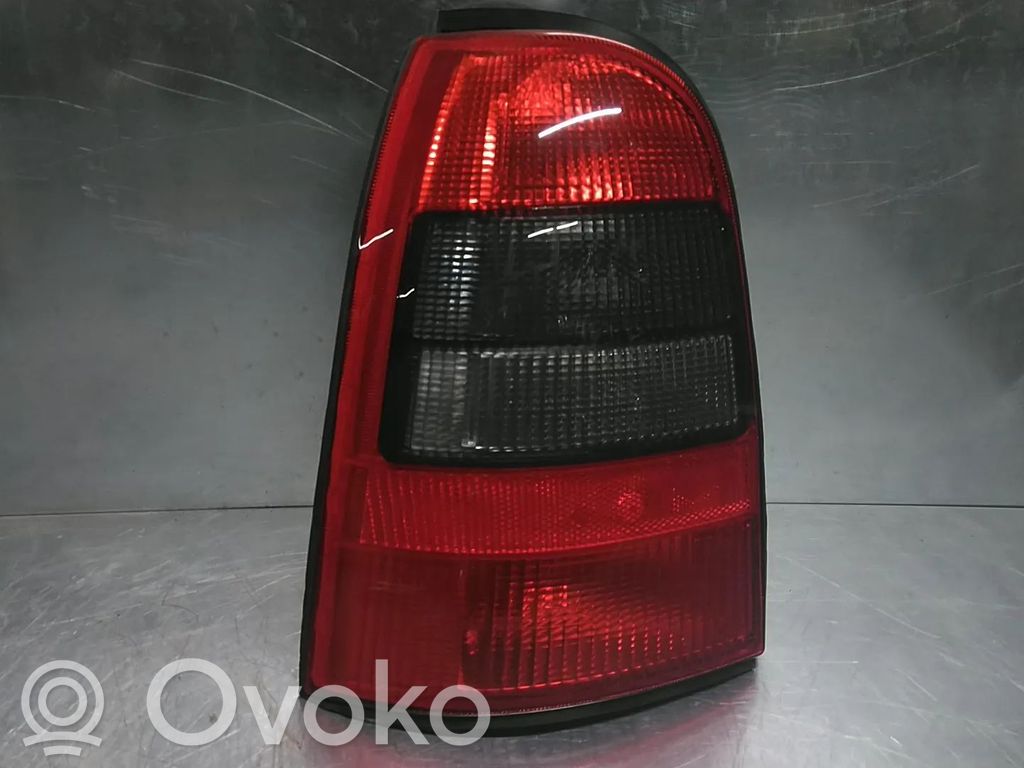Opel Vectra B Lampa tylna 