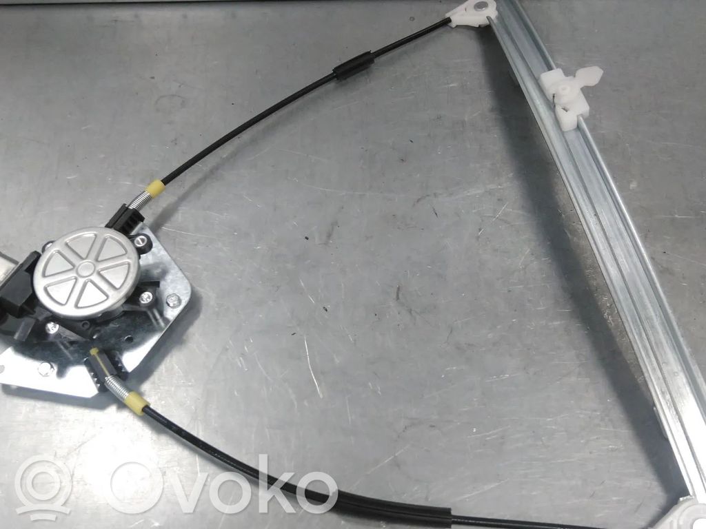 Renault Clio II Silnik regulatora szyby drzwi przednich 