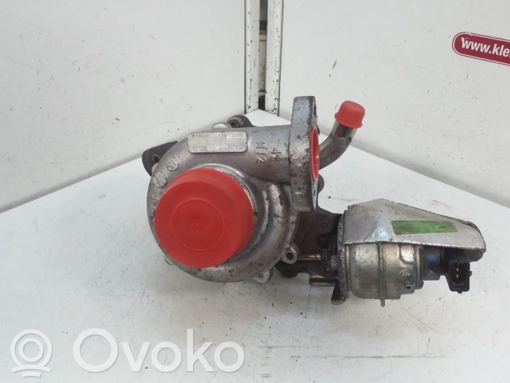 Opel Astra J Sprężarka 