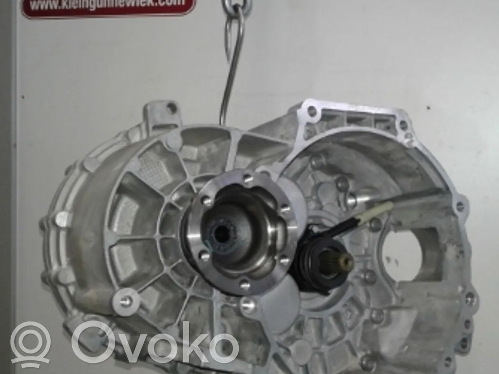 Volkswagen Tiguan Cutie viteze manuală cu 5 trepte 