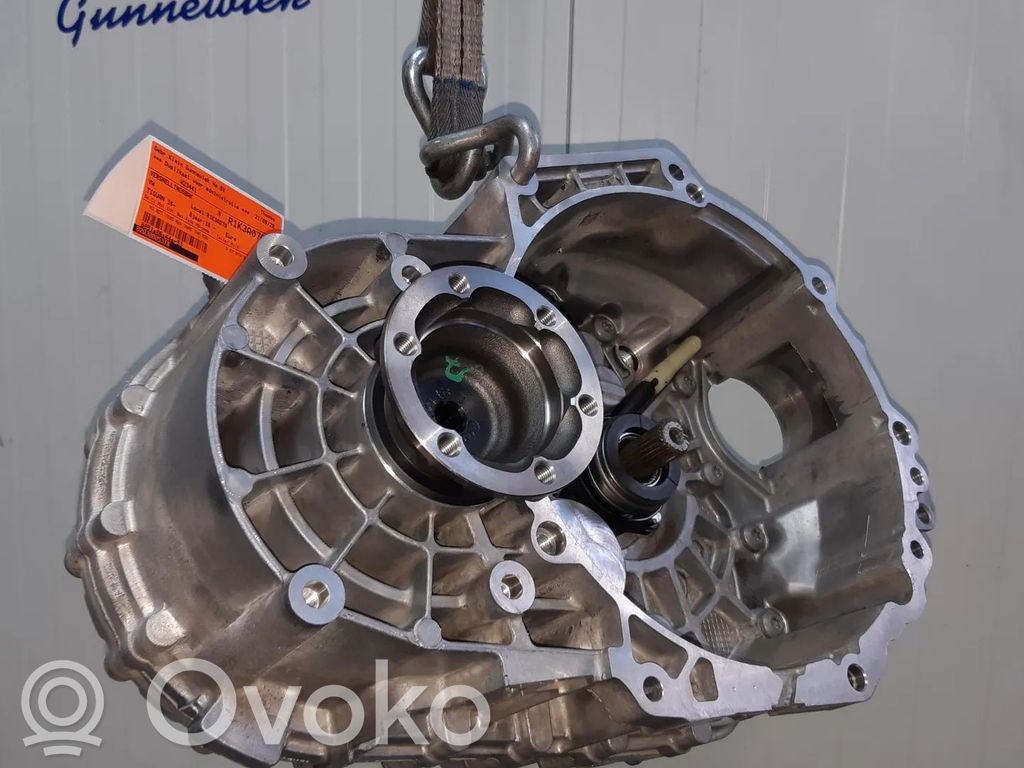 Volkswagen Tiguan Cutie viteze manuală cu 5 trepte