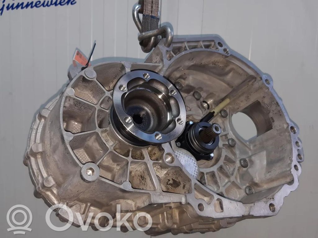 Volkswagen Tiguan Manualna 5-biegowa skrzynia biegów 