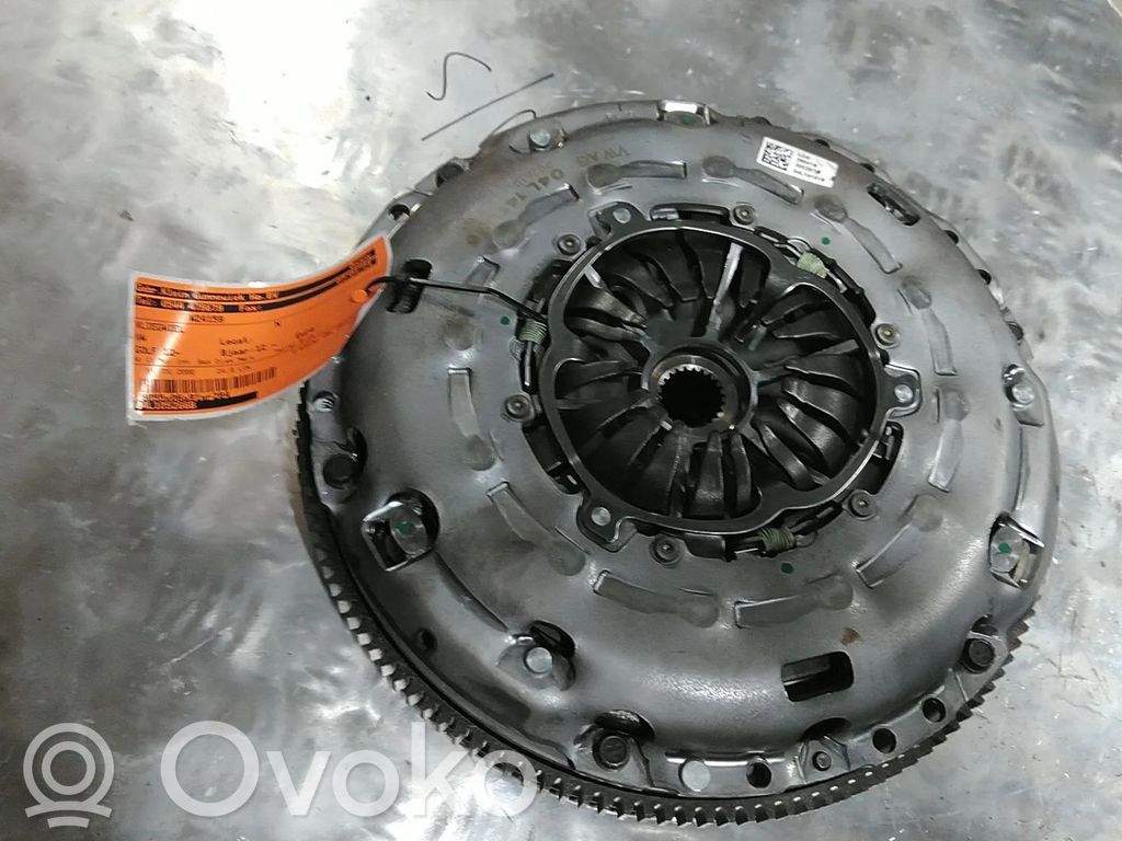 Volkswagen Golf VII Volanta ambreiaj 