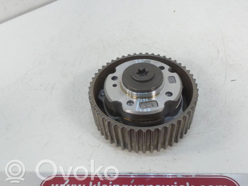Volkswagen Golf VII Camshaft pulley/ VANOS 