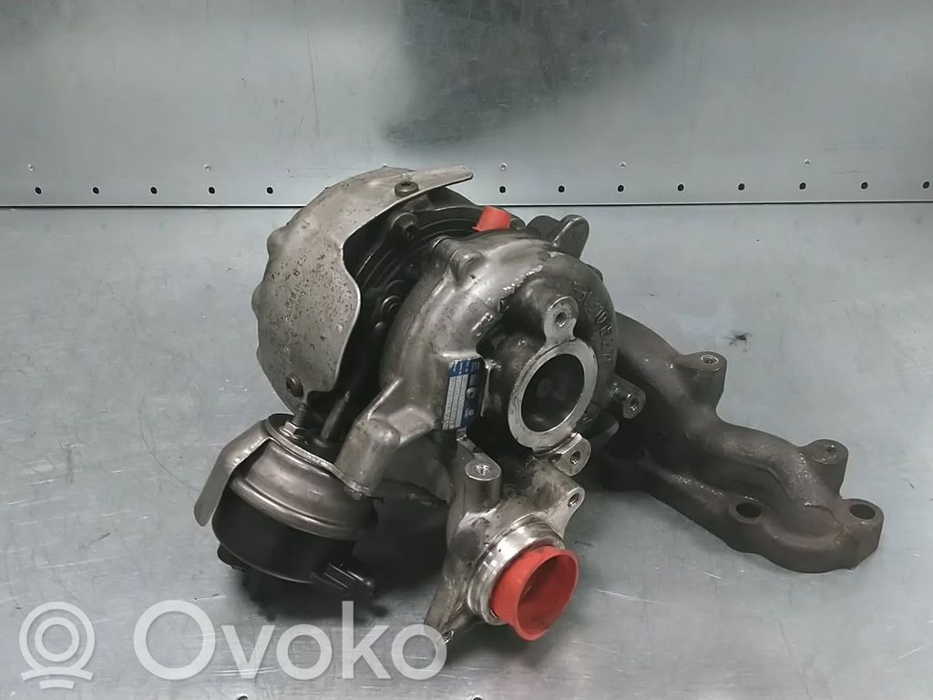 Audi A4 S4 B8 8K Sprężarka 