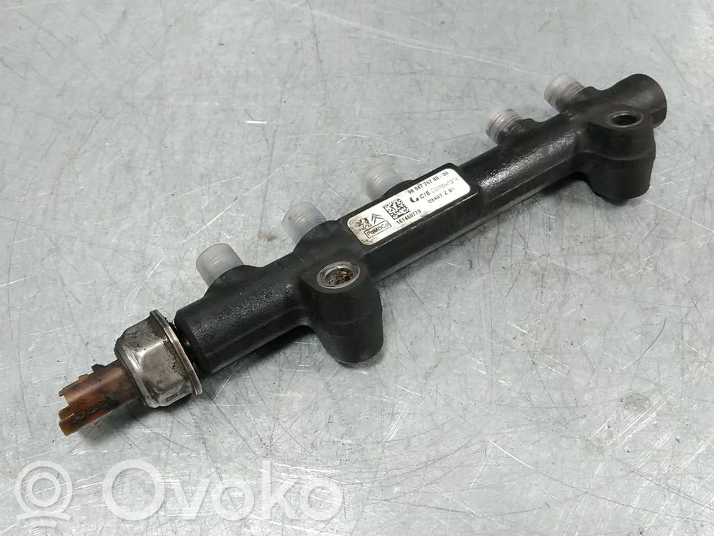 Ford C-MAX II Polttoainepääputki 