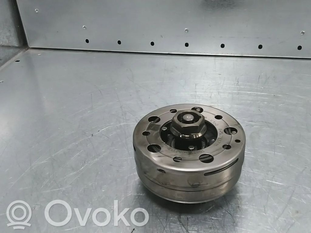 Volkswagen Golf VII Koło pasowe wałka rozrządu / VANOS 