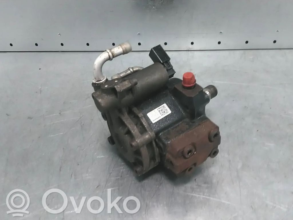 Volkswagen Golf VI Pompa wtryskowa wysokiego ciśnienia 