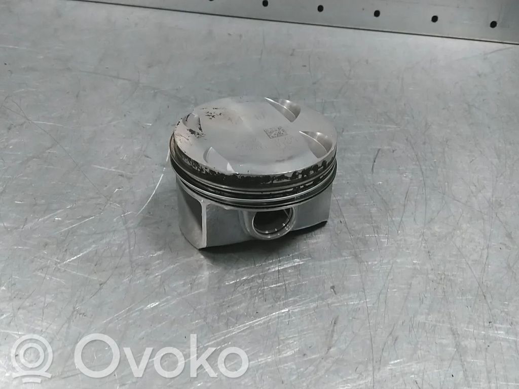 Volkswagen Polo V 6R Pistón 