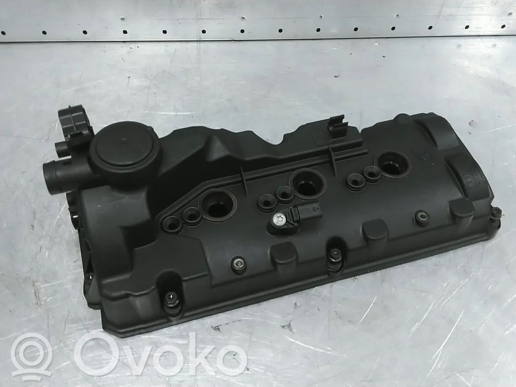Audi A4 S4 B8 8K Pokrywa zaworów 