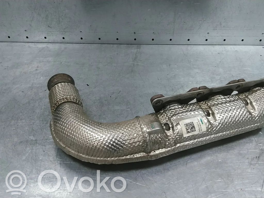 Audi A4 S4 B9 Kita variklio skyriaus detalė 