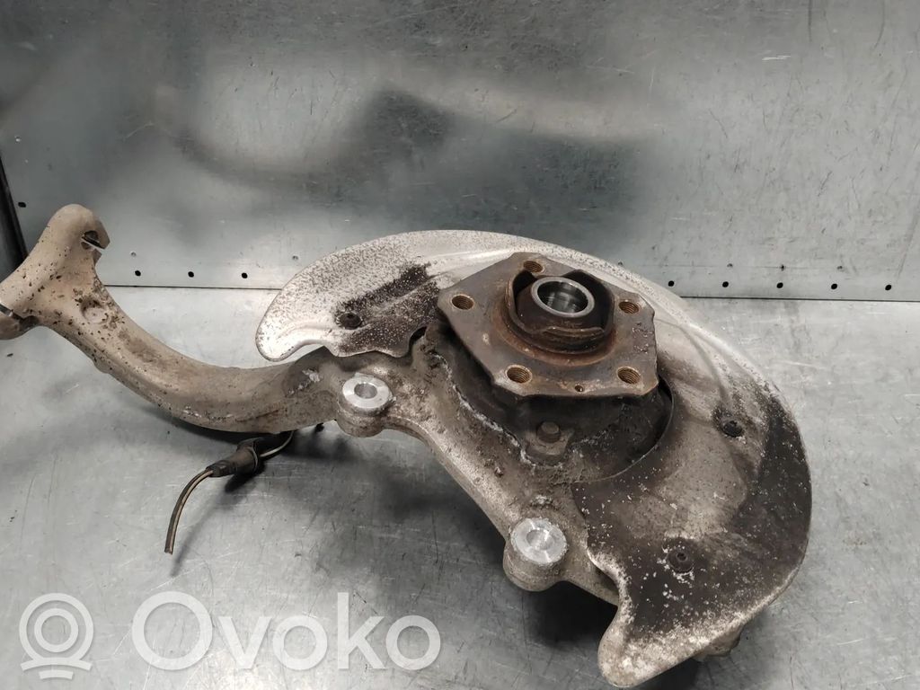 Achsschenkel vorne   8W0407253F,8W0407241F,8W0407559,DLVB