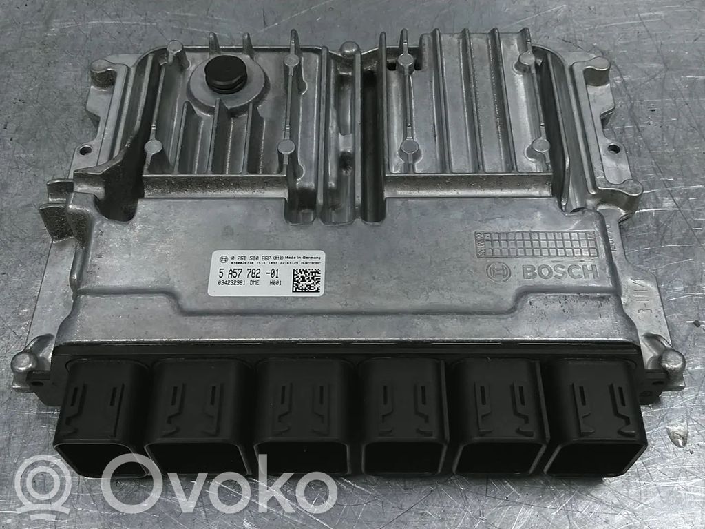 BMW 3 G20 G21 Engine control unit/module 