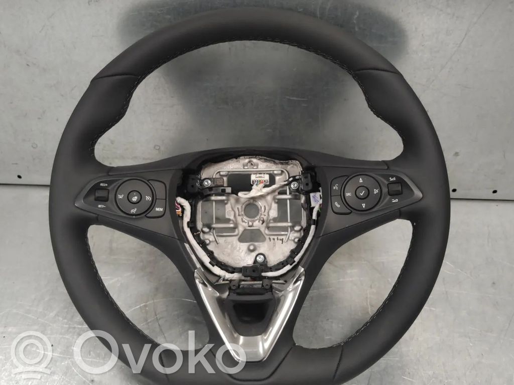 Opel Corsa F Kierownica 