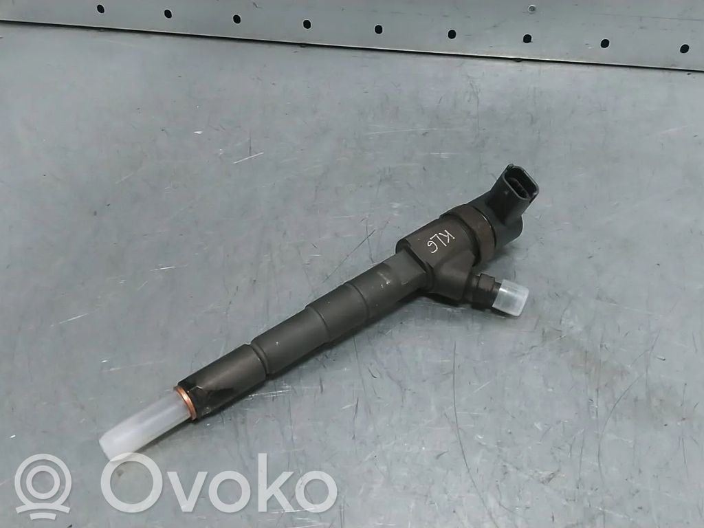 Opel Astra H Injector combustibil 