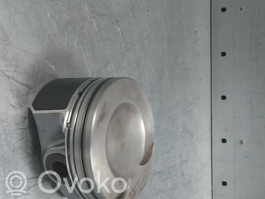 Audi A3 S3 8V Piston 