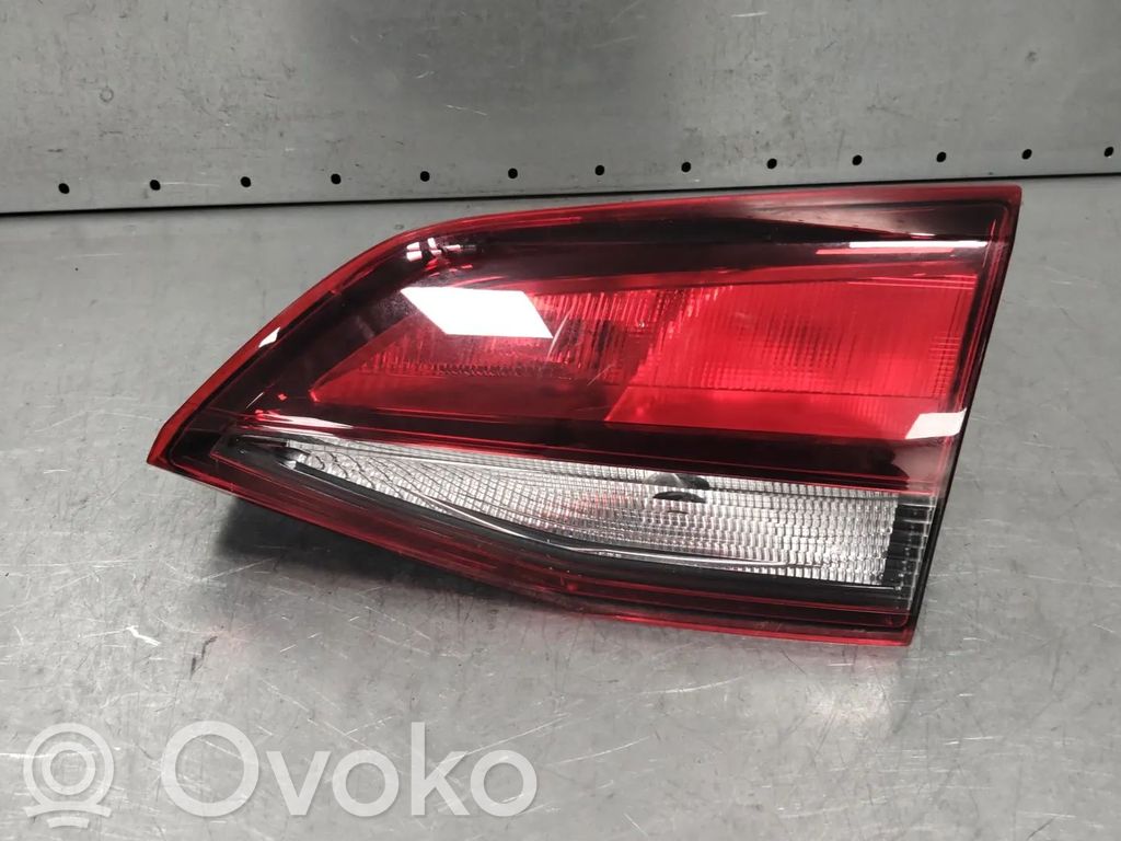 Vauxhall Astra K Luz trasera/de freno 