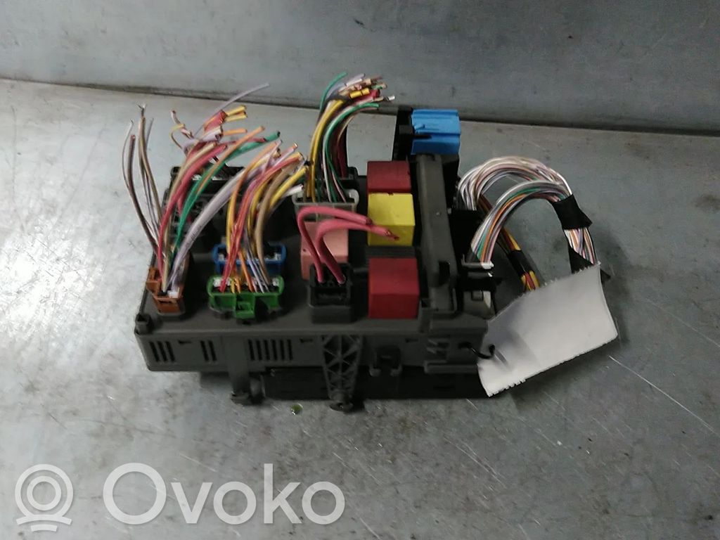 Renault Vel Satis Fuse module 