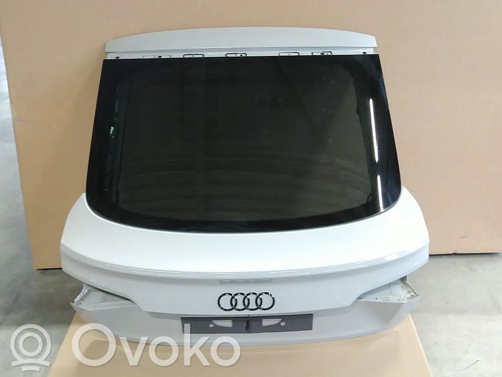 Audi e-tron Tailgate/trunk/boot lid 