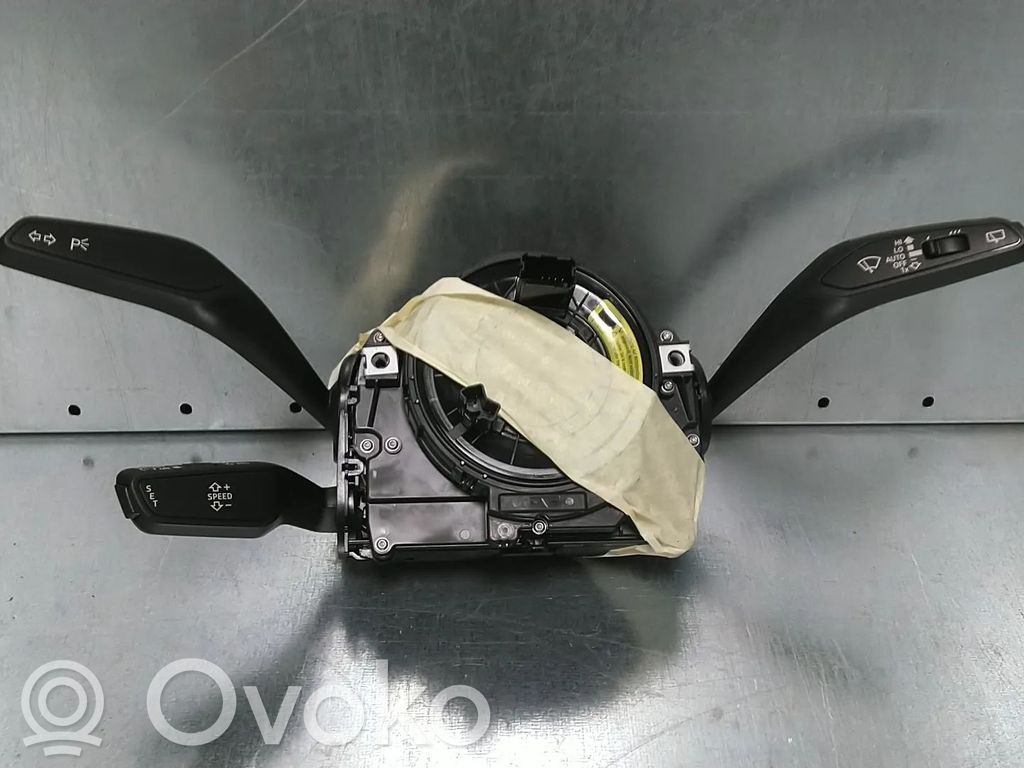 Audi e-tron Wiper turn signal indicator stalk/switch 