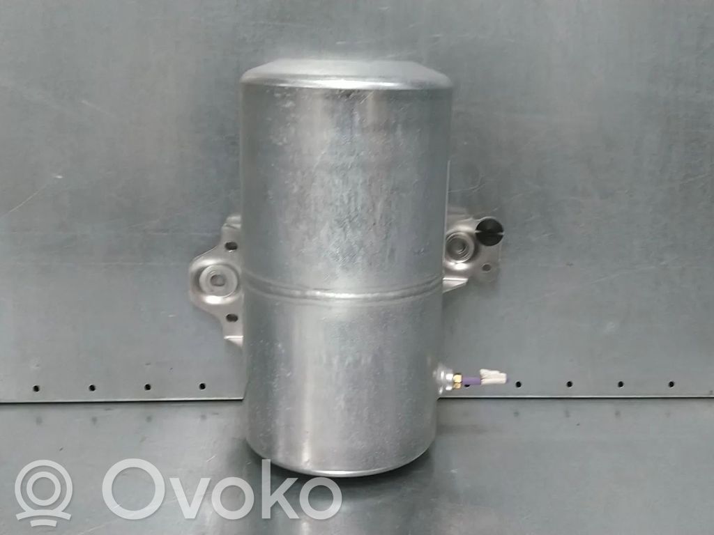 Audi e-tron Rezervor suspensie pneumatică