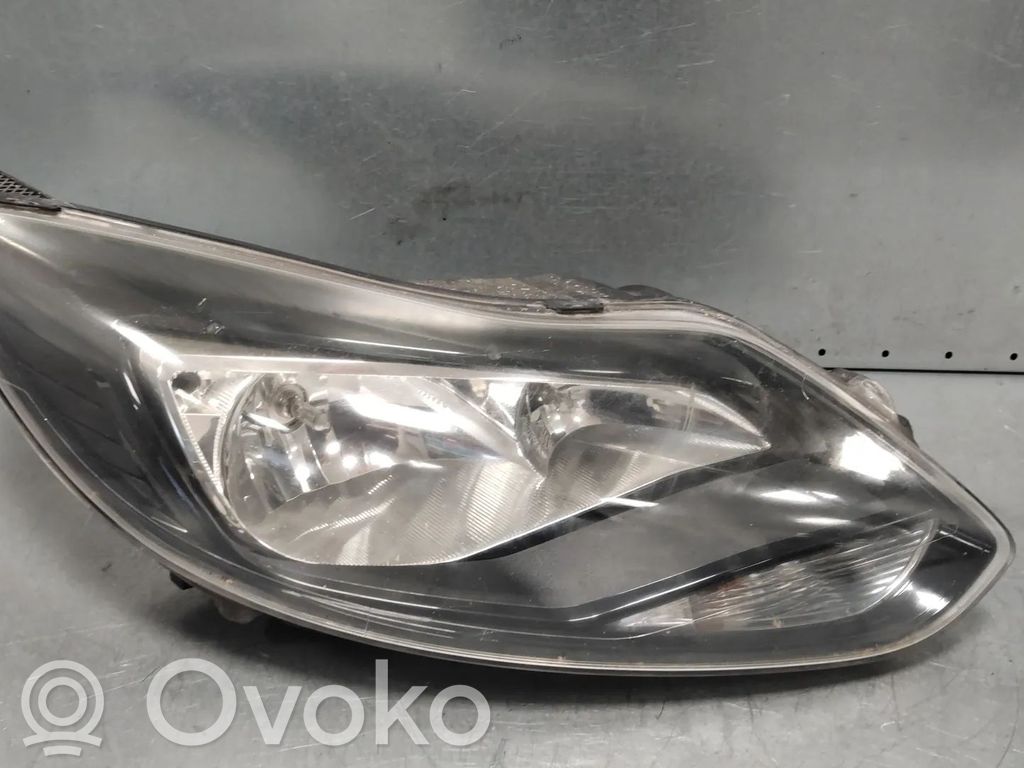 Ford Focus Priekšējais lukturis 