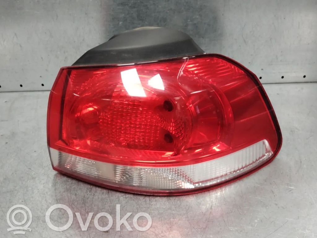 Volkswagen Golf VI Lampă spate în caroserie 